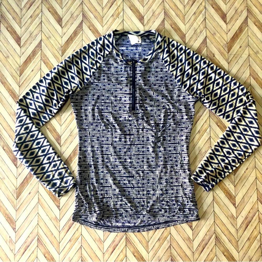 Sperry Women’s Performance Long Sleeve 1/4 Zip Top. Size Medium.